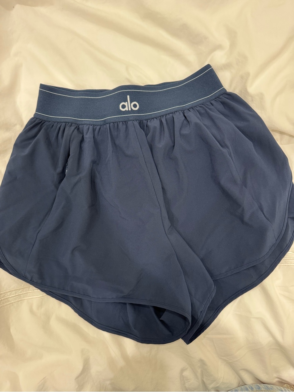 ALO Yoga Navy Blue Women's Athletic Shorts
